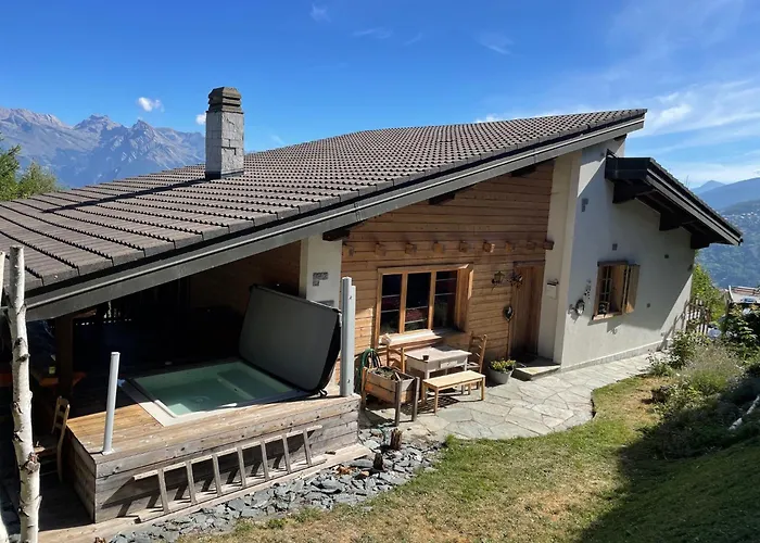 Domek alpejski Cosy Le Bouquetin Jacuzzi Et Sauna Ideal Familles & Couples Vue Imprenable
